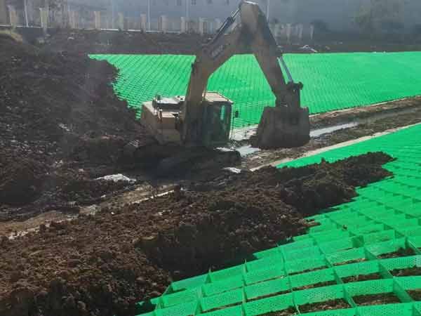 �c(di��n)���鿴Ԕ��(x��)��Ϣ��(bi��o)�}���������� ��x�Δ�(sh��)��1724